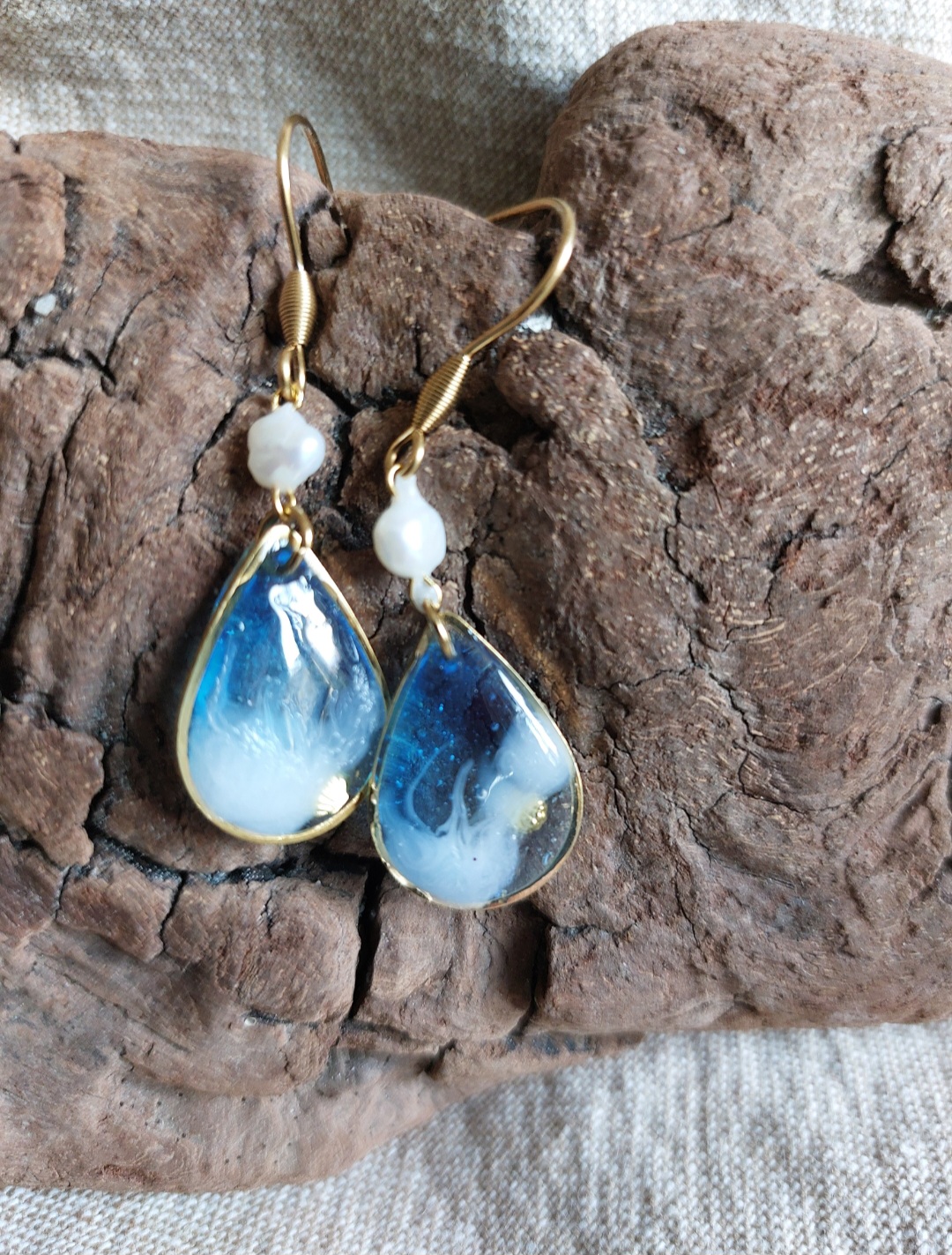 Boucles Goutte de marée – Perle naturelle – Luminica Bijoux